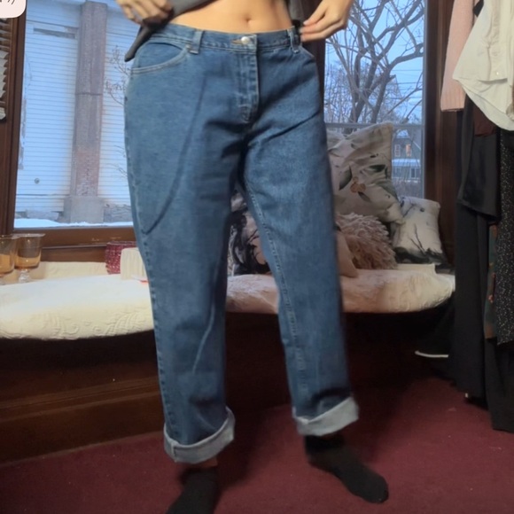 80s/90s Vintage • Dream Classic Mom Jean - Picture 3 of 12